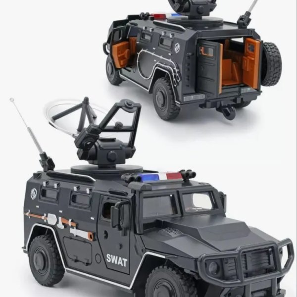 Машина мет Джип военный свет,звук 18см Swat 812t